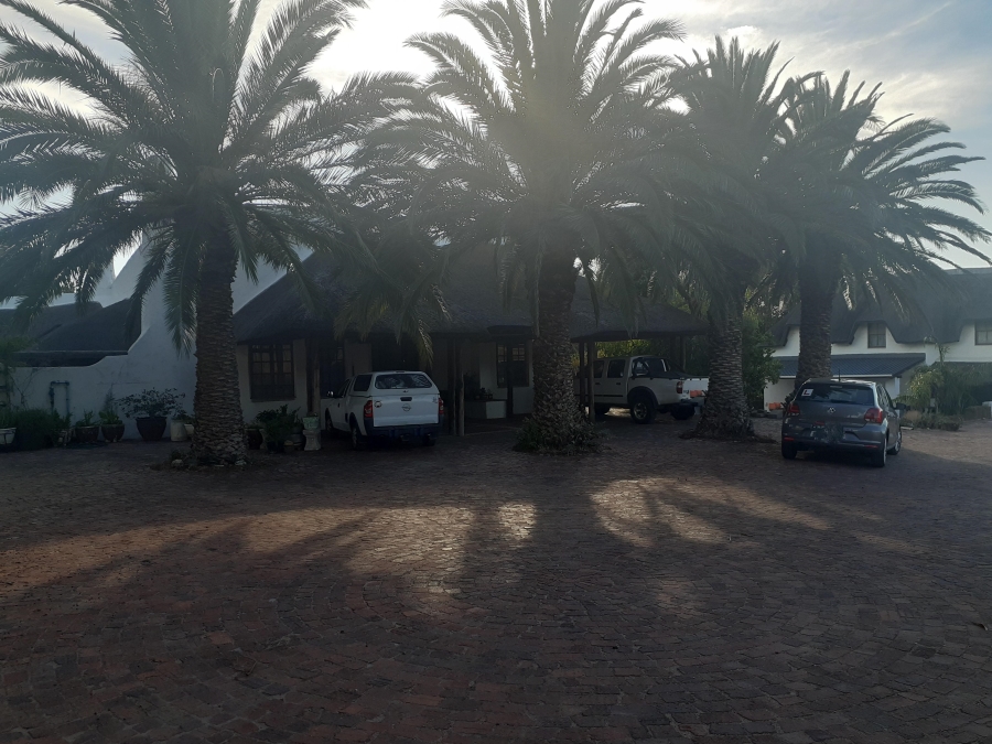 3 Bedroom Property for Sale in Sir Lowrys Pass Village Western Cape